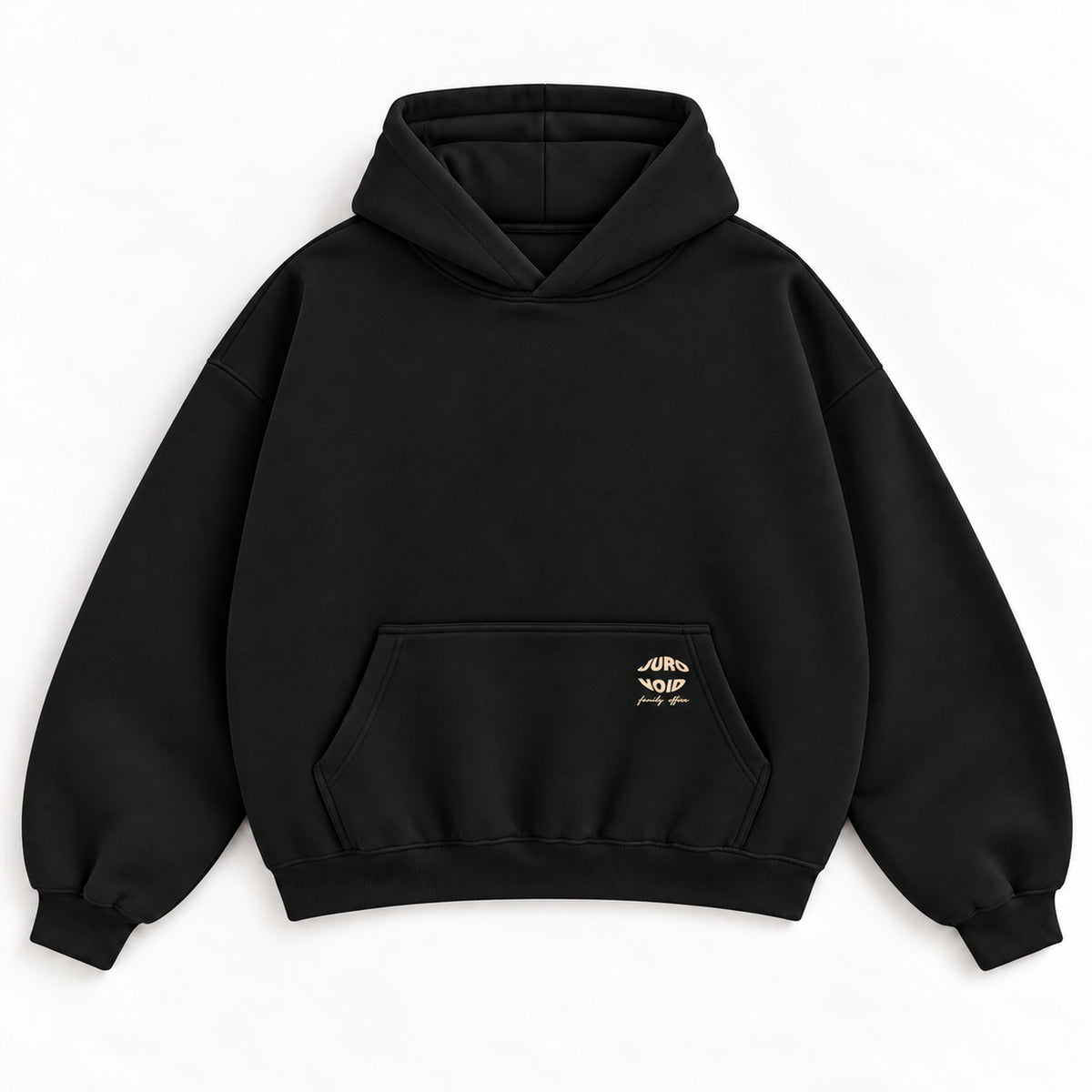 Schwarzer Peace of Mind Hoodie von vorn mit kleinem champagnerfarbenem JURONOID-Stick auf der Kängurutasche