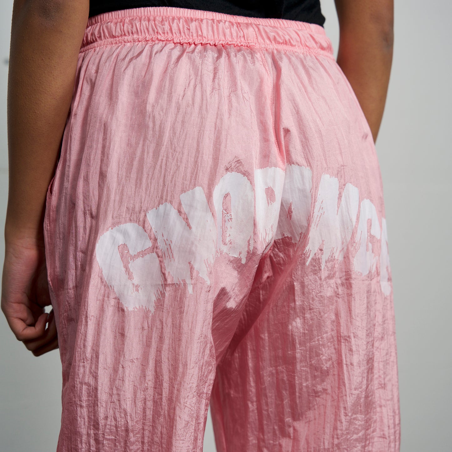 Parachute pants salmon